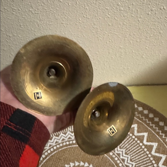 Set of 4 Brass Candlestick Holders made in India - Picture 4 of 7